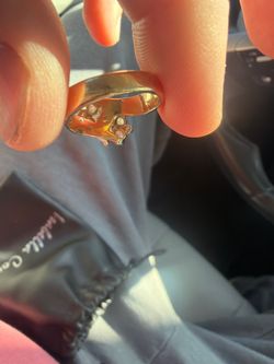 14k yellow gold  lady’s ring