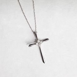 10kt Solid White Gold Cross Necklace With Diamond Accents


