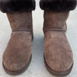 Men’s Size 10 Ugg Boots Chocolate Brown