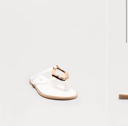 Fashion Nova sandals brand new