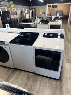 🔥LG 5.5 CUBIC FT. TOP LOAD WASHER AND ELECTRIC DRYER LAUNDRY PAIR🔥 220v