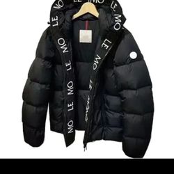 Moncler Puffer 