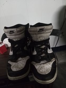 Nike Dunk High Retro