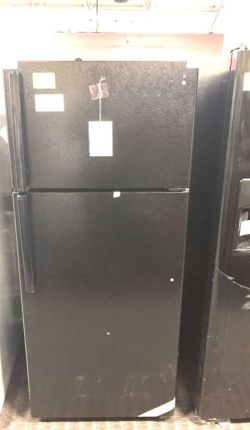 Brand New GE Top Freezer Refrigerator (Model:GTS18GTNRBB) 3F