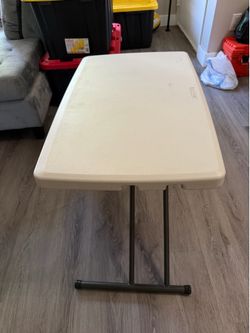Personal table - SMALL