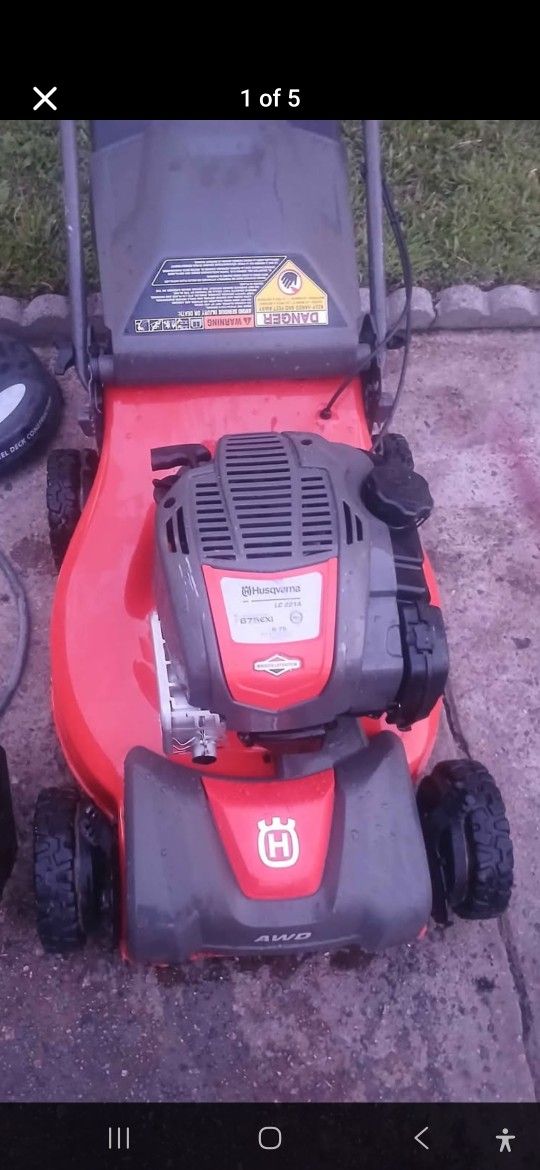 Husqvarna All Wheel Drive Self Propelled Mower Season Old