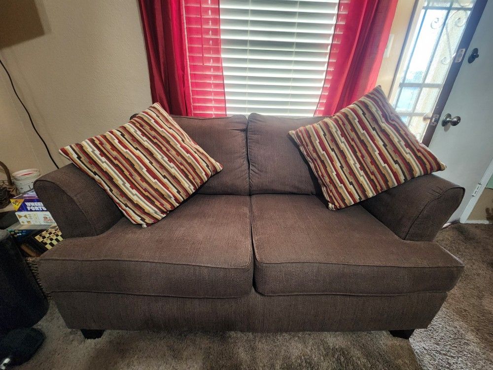Love Sofa For Two