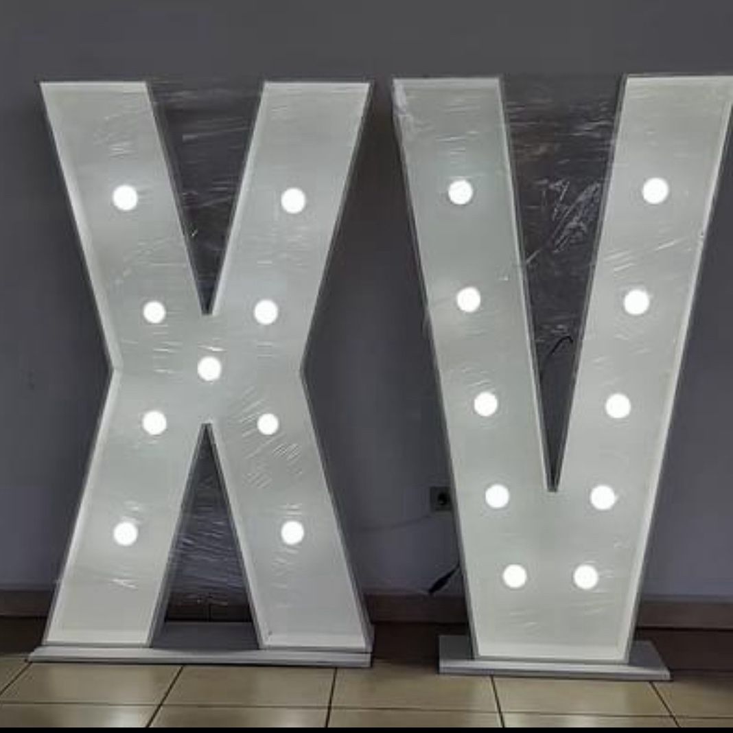 Marquee Letters