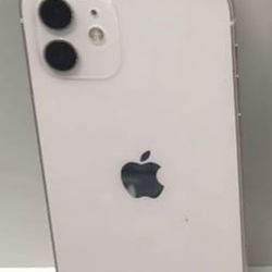 Unlocked iPhone 11 64Gb Excellent condition