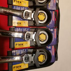 New Westward Flex Head Ratcheting Wrench 