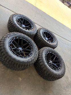 20X10 xm wheels 6x139 35x12.50r20 tires