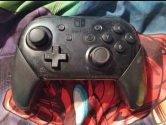 Nintendo Switch Pro Controller