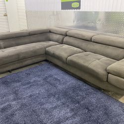 Sectional Couch 