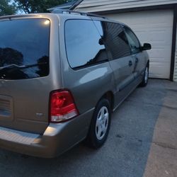 2004 Ford Freestar