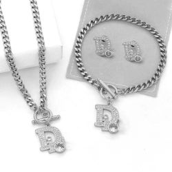 D logo silver plated necklace set earrings and bracelet included