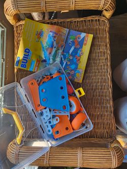 STEM Buildable Toys
