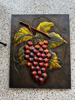 Metal wall decor