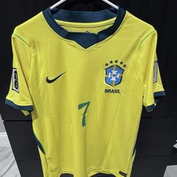 Brazil 2026 Home  Soccer Jersey Vini Jr  #7 – Fan Version – Adult: LARGE