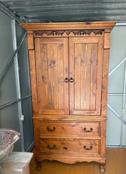 Armoire