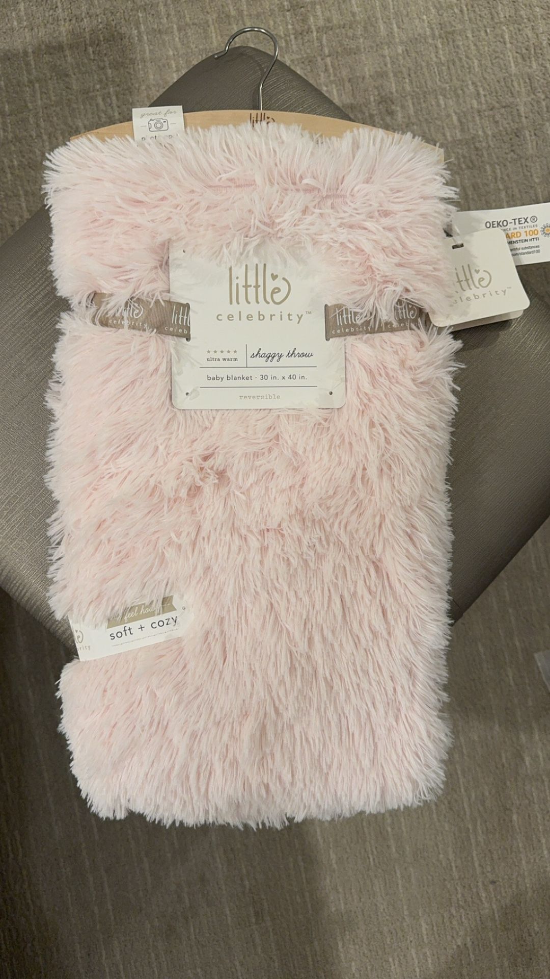 Brand New With Tags Little Celebrity Ultra Warm Soft & Cozy Reversible Shaggy Baby Throw Blanket