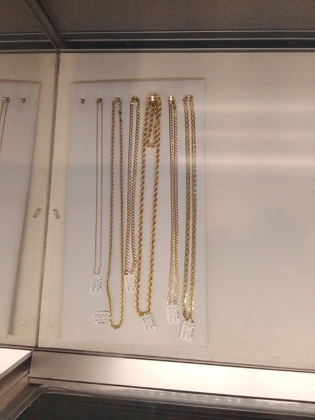 14k Gold Necklaces