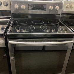 Samsung 30 in. 5.9 cu.ft. 5 Burners Glass Top Electric Stove 