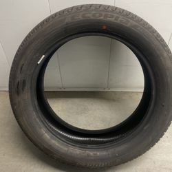 Bridgestone 235/55R 20 -102v
