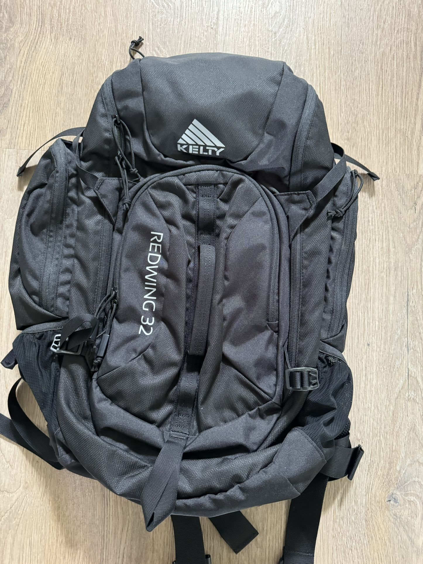 Kelty Redwing 32 Backpack