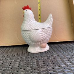 Vintage Ceramic Chicken 💎Grandma’s Collection💎 1970’s 💎 Great Condition