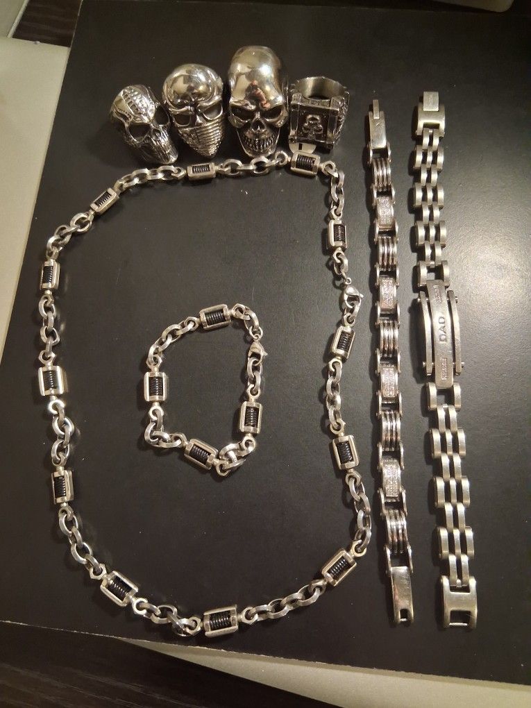 Stainless Steel Mens Jewelry..