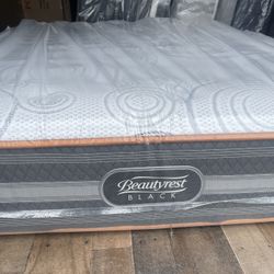 Beautyrest Mattress Queen Size Plush