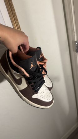 Jordan 1 Mocha Low
