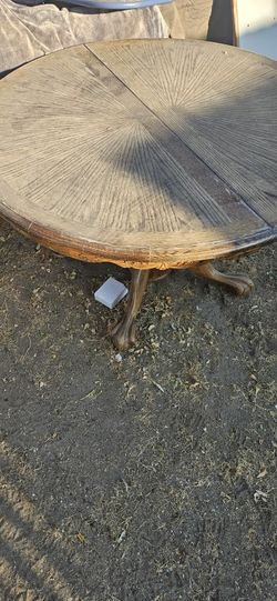Round Dining Table