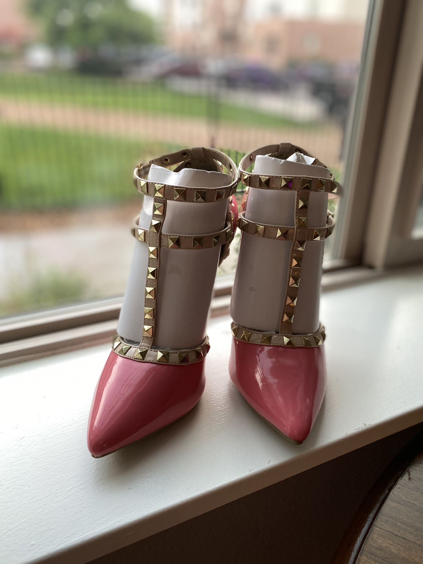 T-strap Studded Heels in Patent Pink