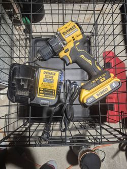 Dewalt brushless 20v drill, battery & charger