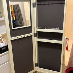 Mirror Jewelry Stand 