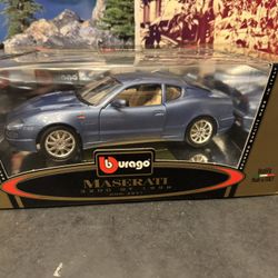 1:18 Scale 1998 Maserati 3200 GT Diecast Car. New Unopened.