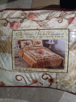 King size 4 pieces blanket sets