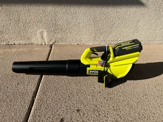 Ryobi 40V Blower with Battery and Small Charger