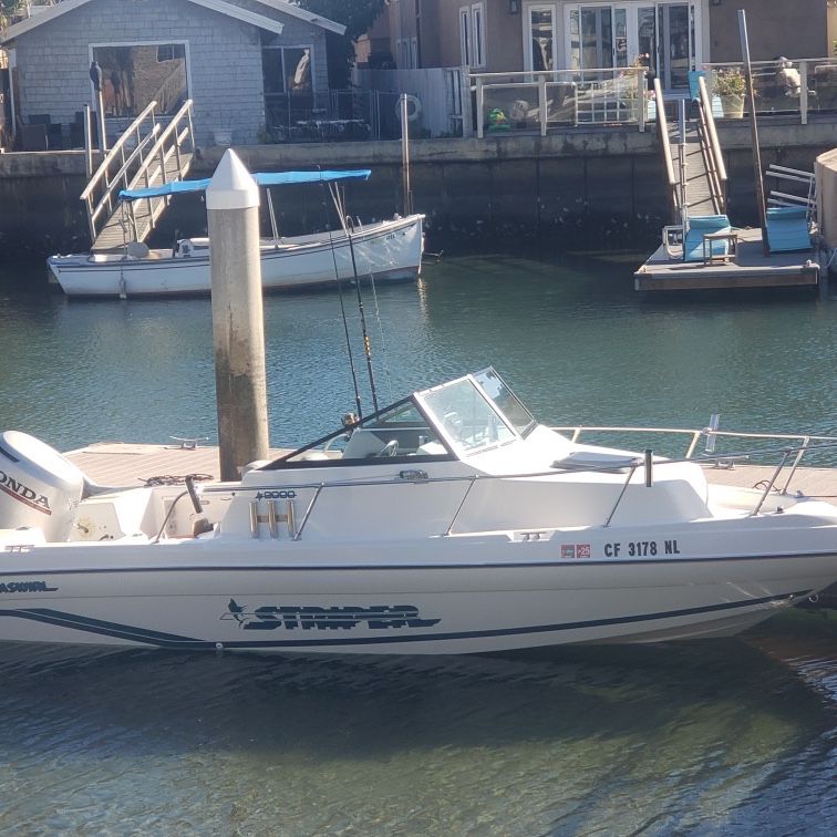 Striper 2000 With Newer Honda 130 Outboard Fishing Boat 