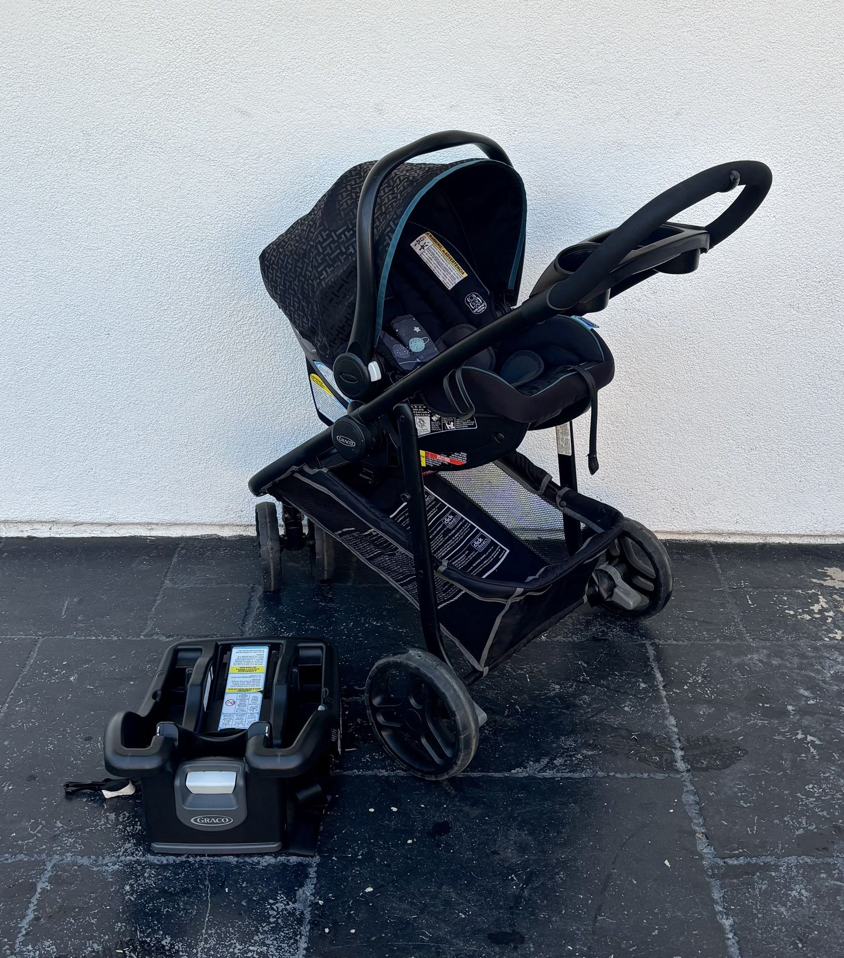 GRACO SNUGRIDE SNUGLOCK INFANT CAR SEAT AND CADDY STROLLER