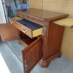 Bob Mackie Buffet/server 