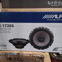 ///////Alpine 6½" Speakers