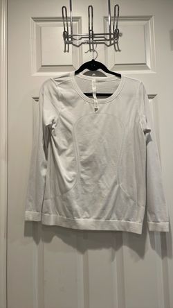 Lululemon White Long Sleeve Athletic Top size Sm