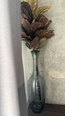 Decorative Big Vase With Fake Flower/Leaves