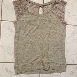 Short Sleeve Shirt Size S