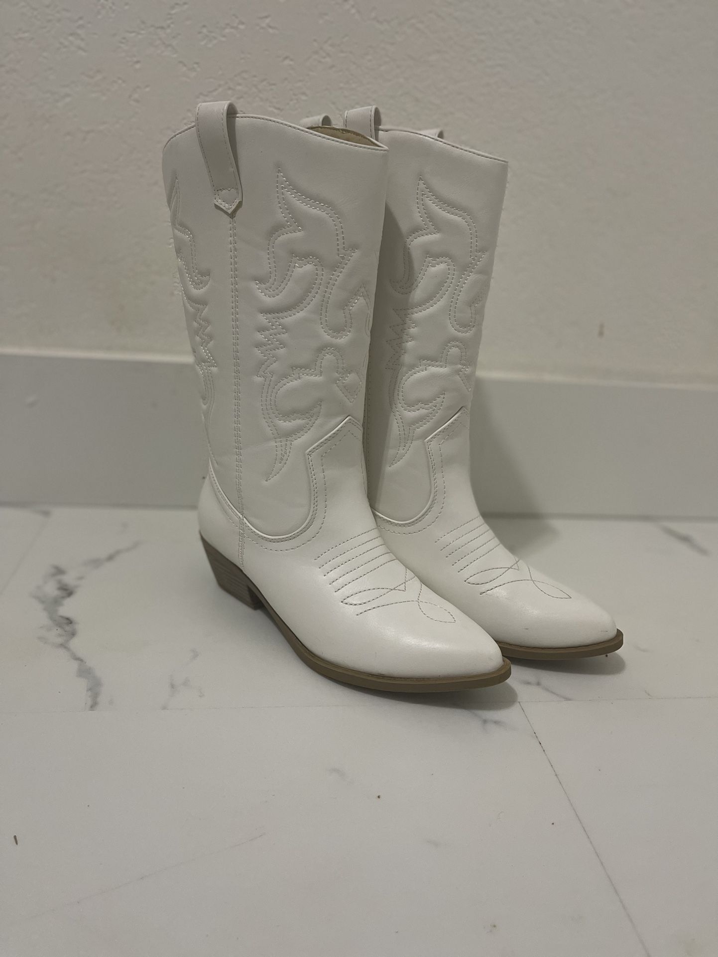White Cowgirl Boots
