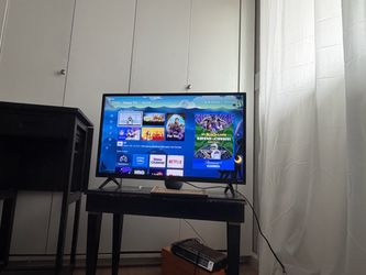 TCL Roku Smart TV (32 inch)