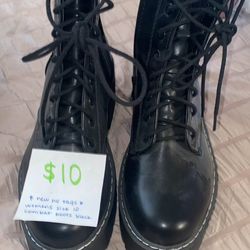 Women’s Combat Boots (Size 10)