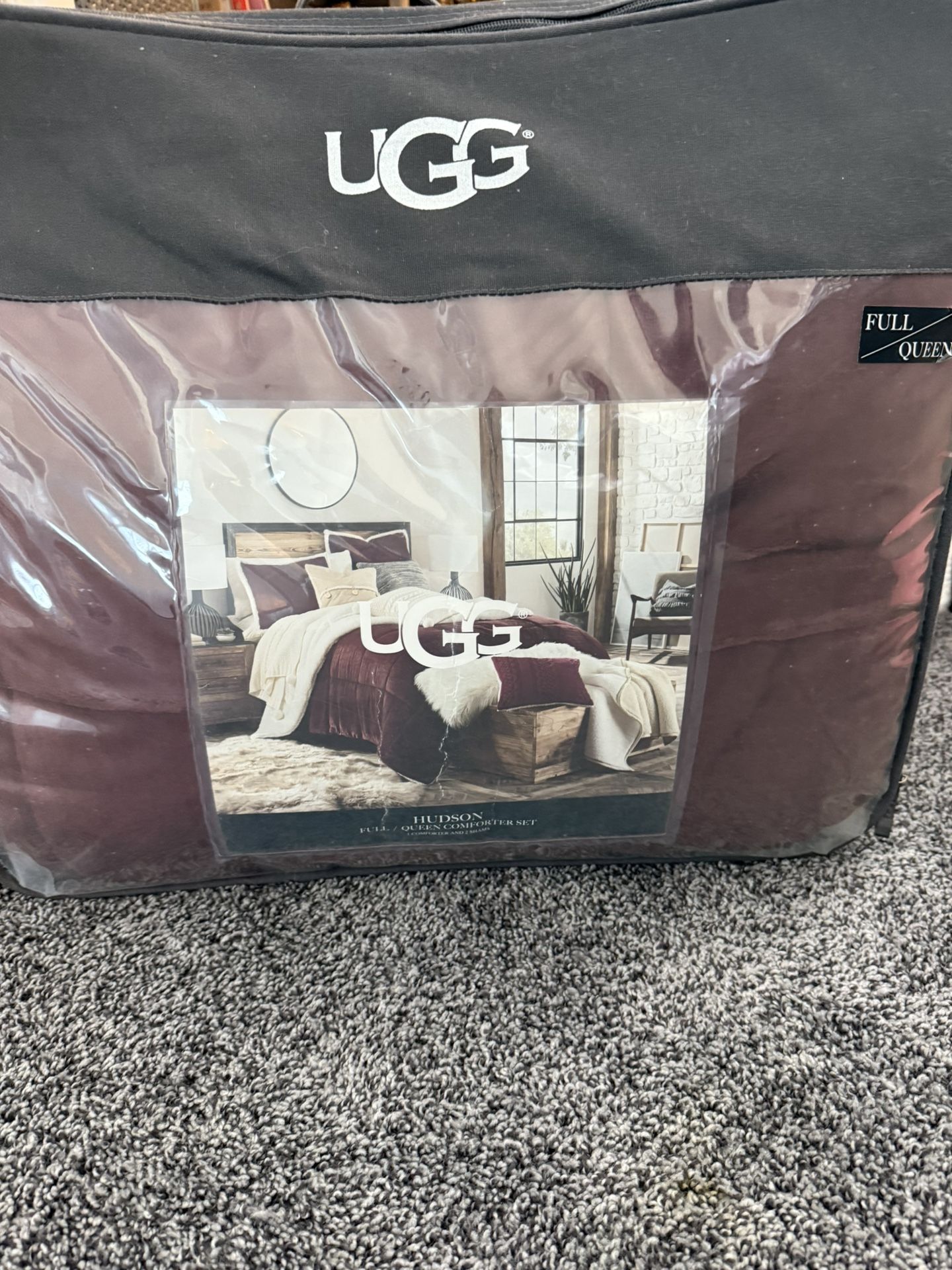 UGG full Queen Comforter set